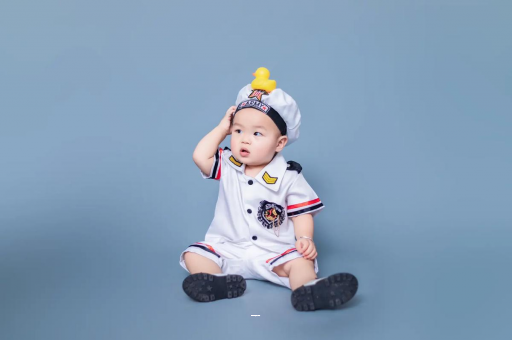 沛县宝宝老摇头怎么回事